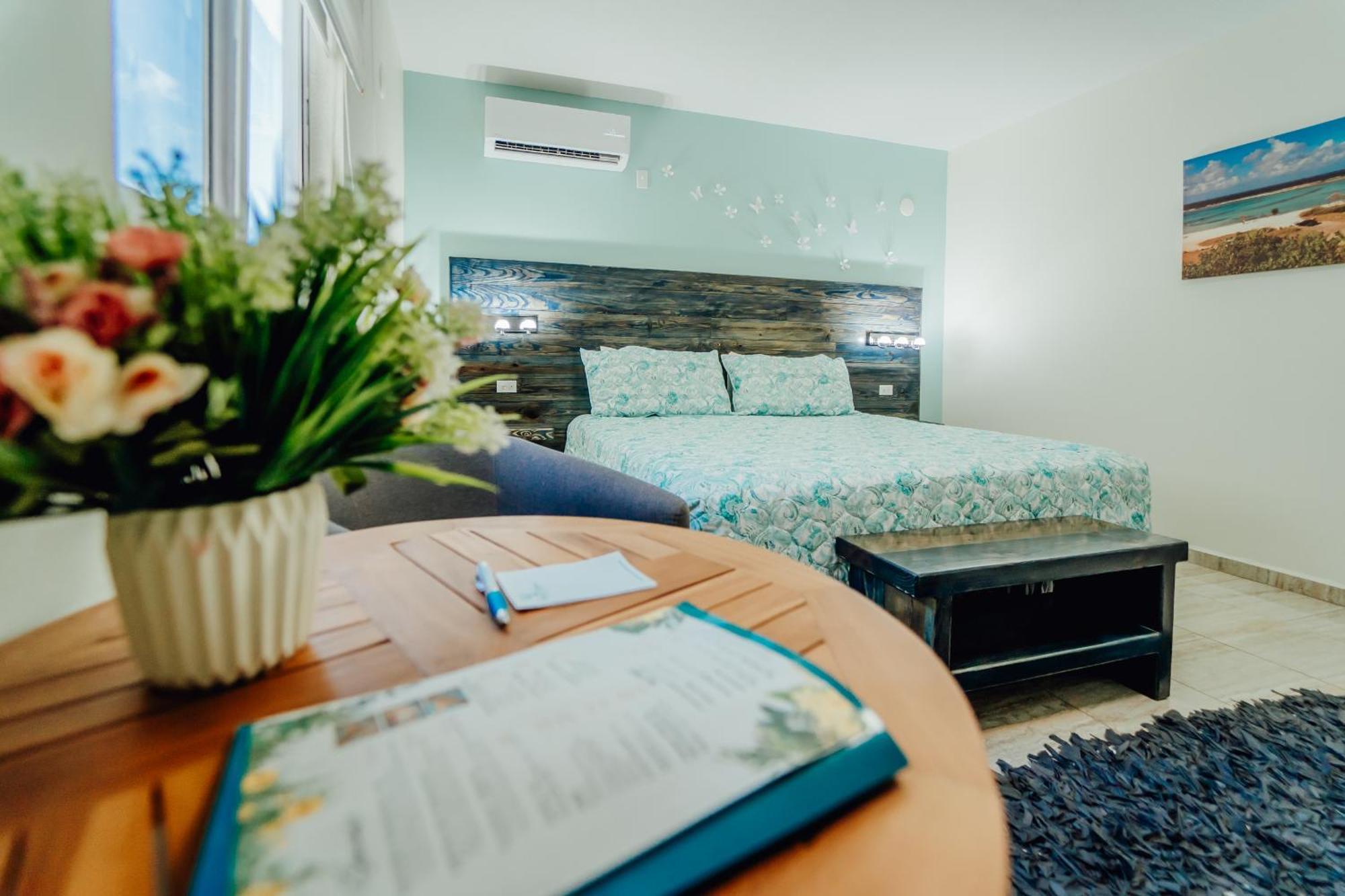 Hotel Rh Boutique Aruba Oranjestad Esterno foto