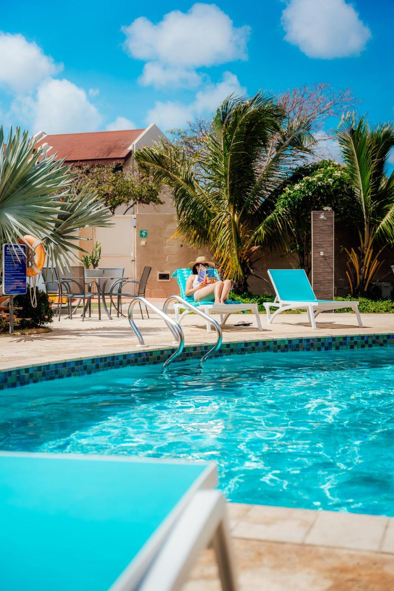 Hotel Rh Boutique Aruba Oranjestad Esterno foto